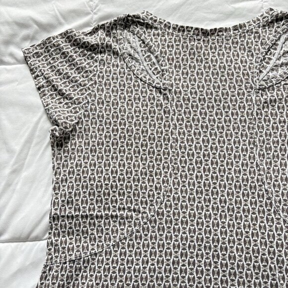 Womens Size XL Blouse Short Sleeve Scoop Neck Pockets Brown Office 90s Y2K - Picture 9 of 10